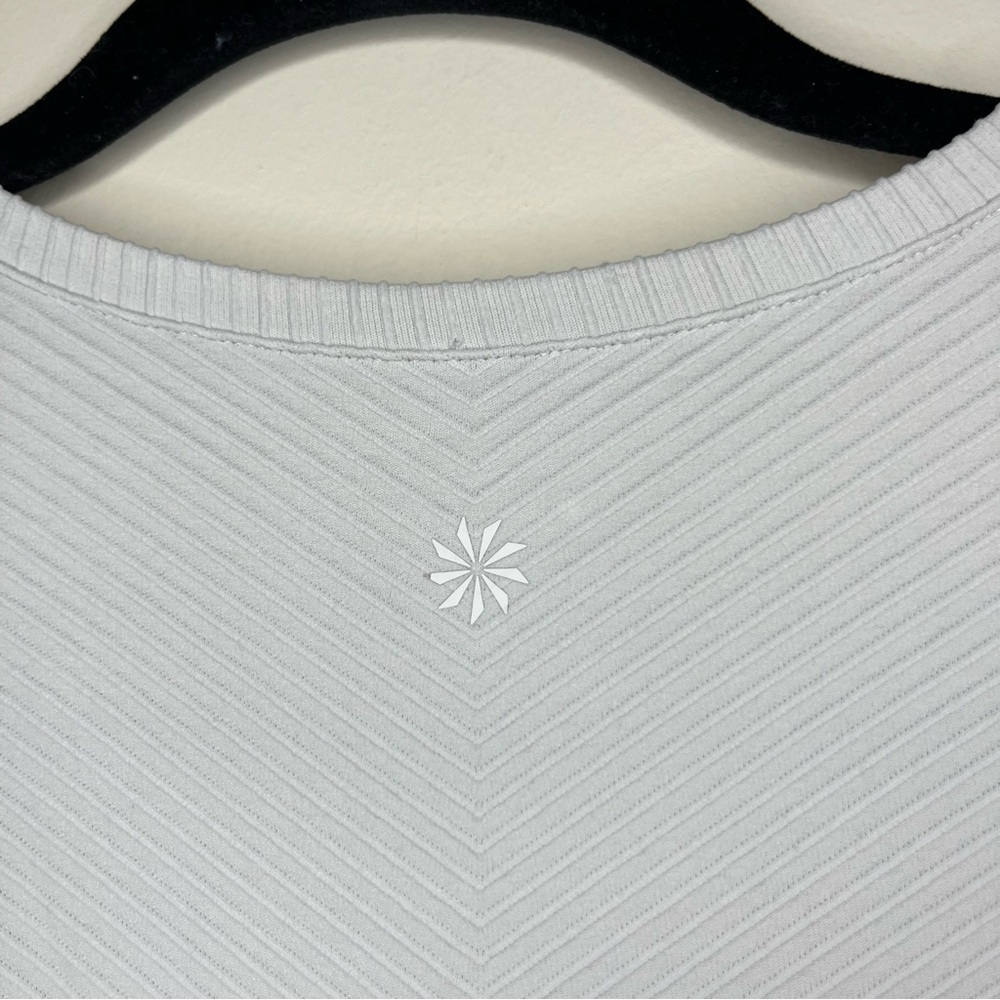 ATHLETA Chevron Textured Warm Atheleisure Base Layer Longsleeve Top Shirt - Picture 7 of 7